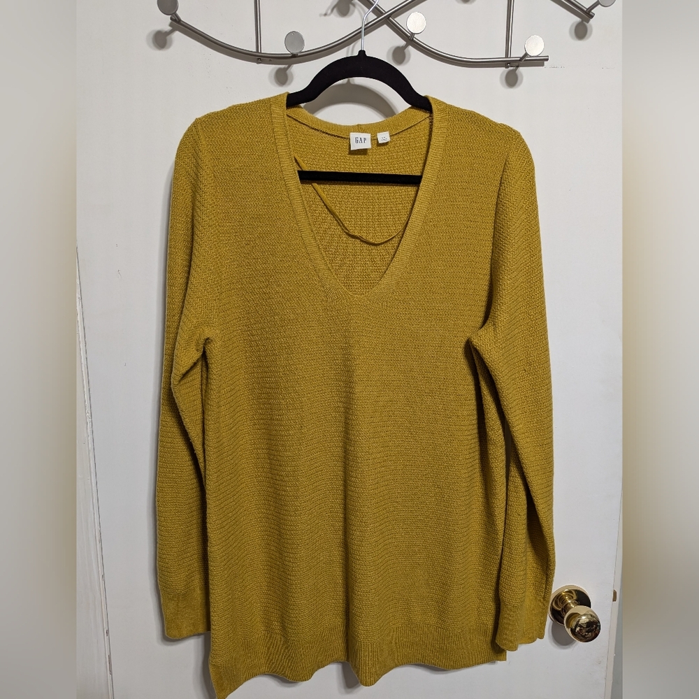 Gap Womens Brooklyn V Neck Sweater Long Sleeve Sz. L Mustard Gold